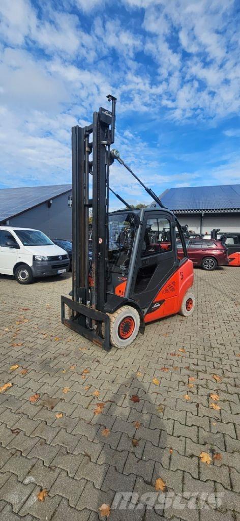 Linde H 30 T-02 Stivuitor GPL