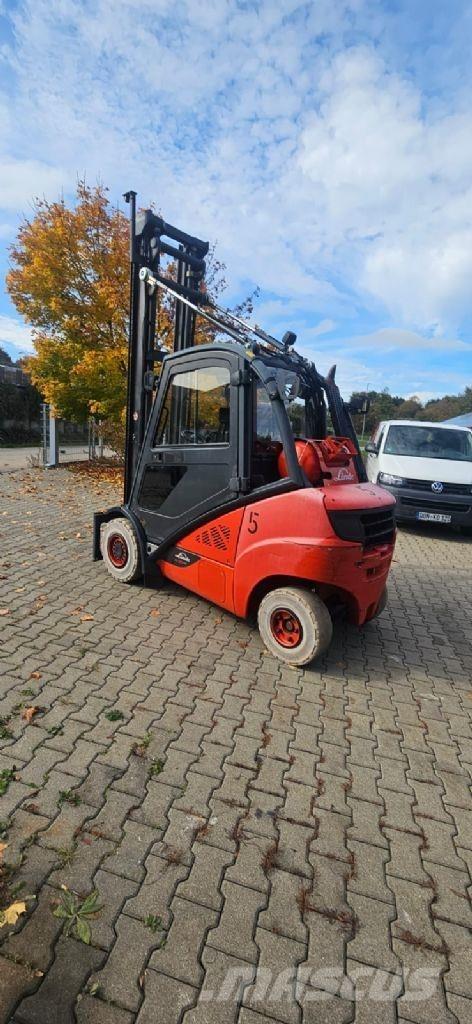 Linde H 30 T-02 Stivuitor GPL