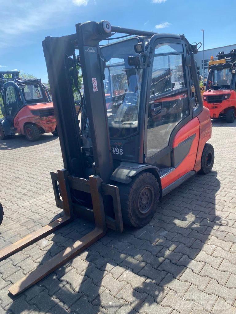 Linde H 35 T-01 Stivuitor GPL