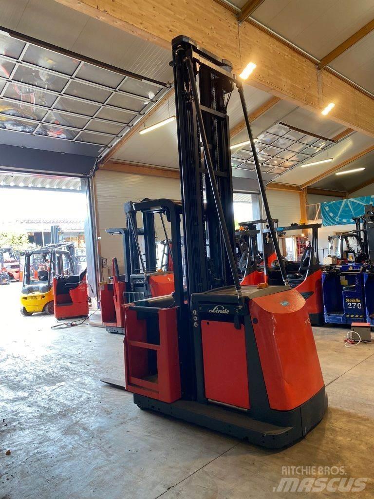 Linde V 12-02 Stivuitoare pentru comisionare(logistica)