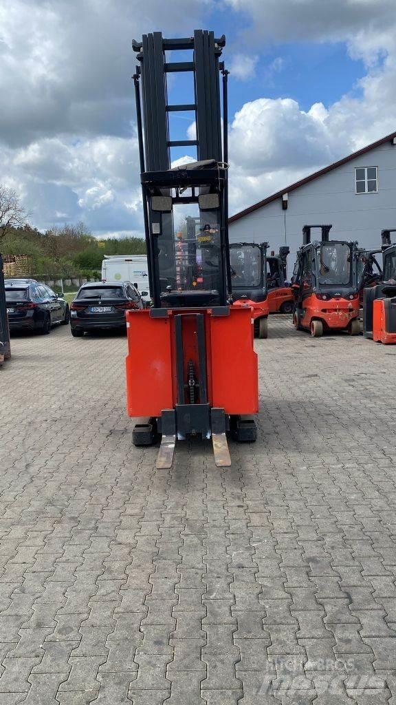 Linde V 12-02 Stivuitoare pentru comisionare(logistica)