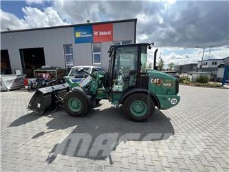 CAT 906 M Incarcator pe pneuri