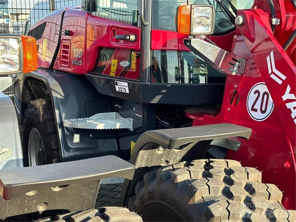 Yanmar V100 Incarcator pe pneuri