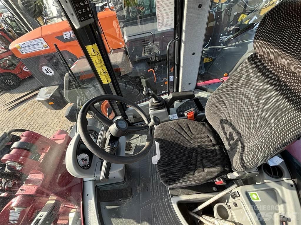 Yanmar V100 Incarcator pe pneuri