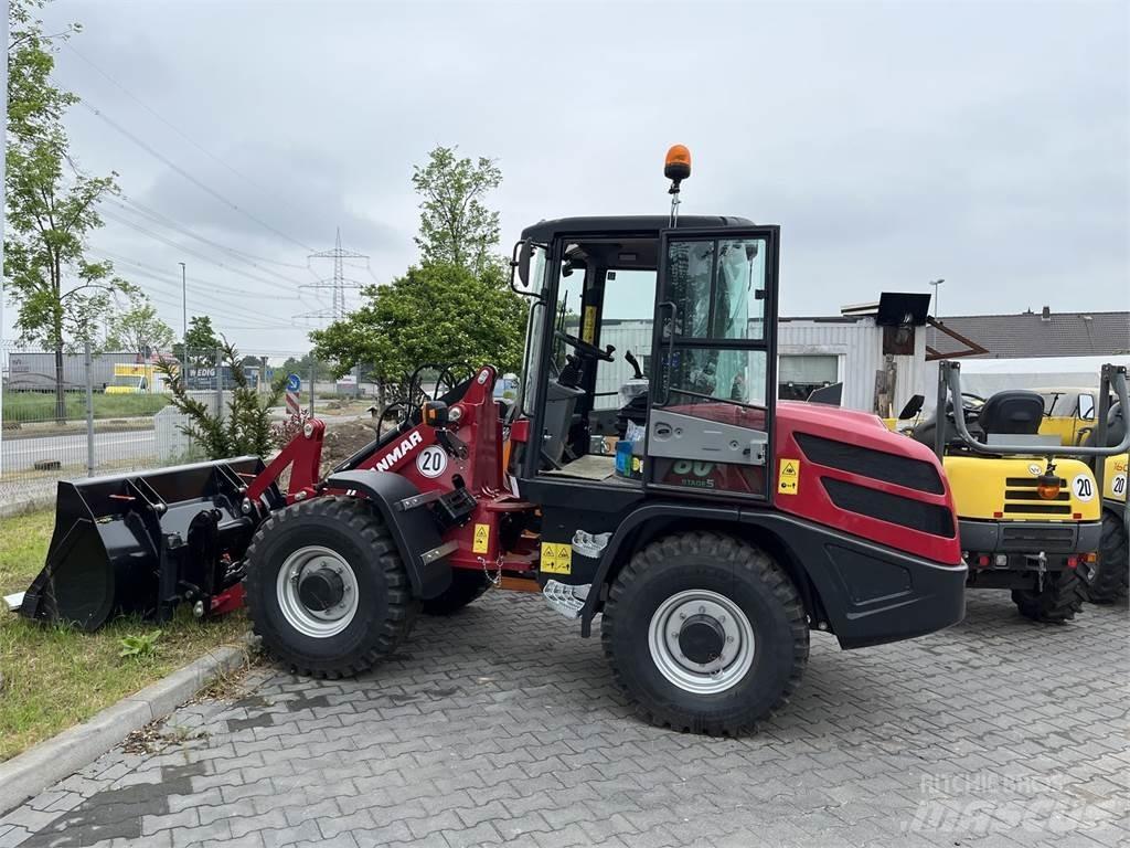 Yanmar V80 Incarcator pe pneuri