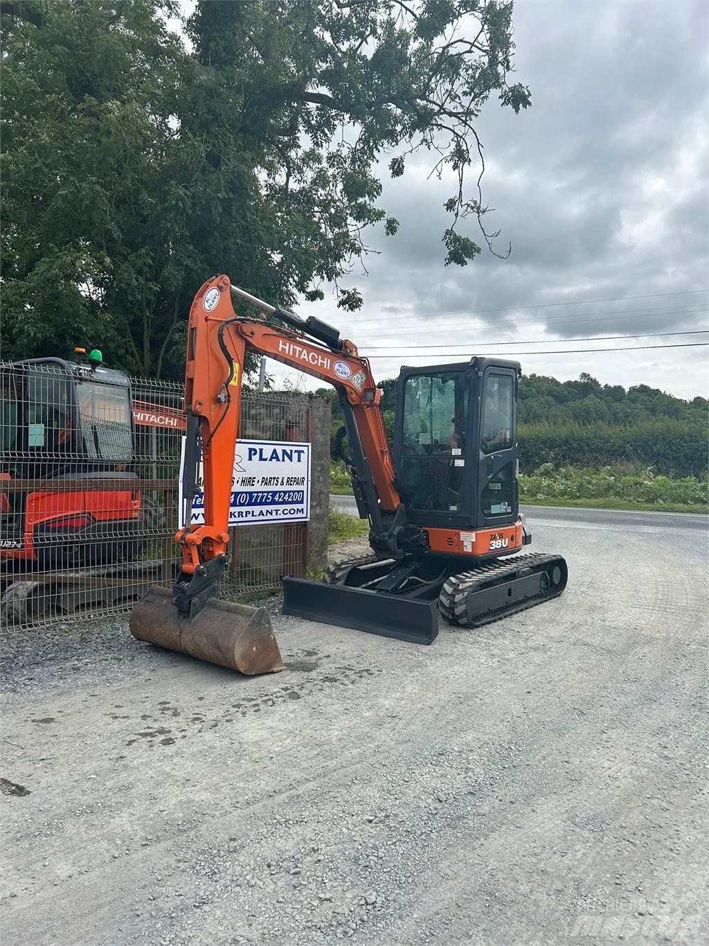 Hitachi ZX38U-6 Excavatoare pe șenile
