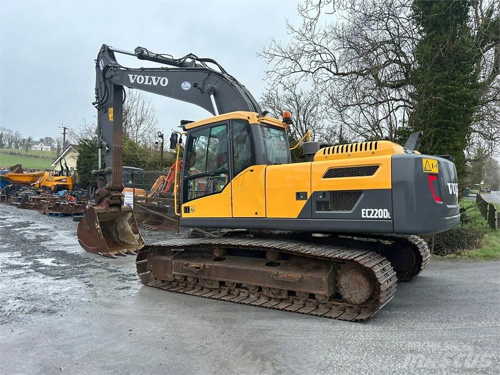 Volvo EC220DL Excavatoare pe șenile
