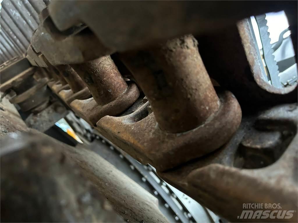 Volvo EC220DL Excavatoare pe șenile
