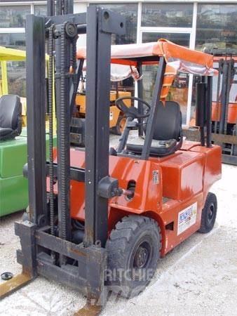 Balkancar DC178.33 Stivuitor diesel