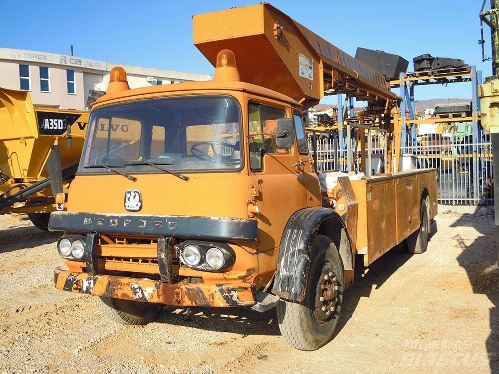 Bedford ERV1GCO Nacele cu brat articulat