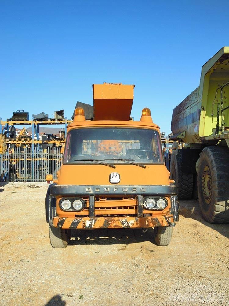 Bedford ERV1GCO Nacele cu brat articulat