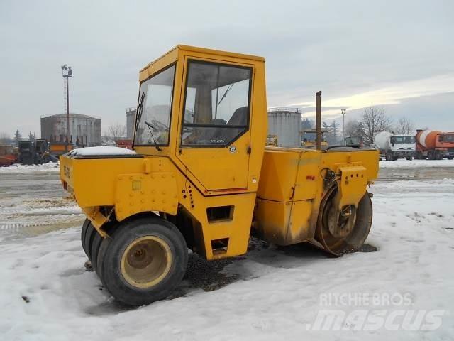 Bomag BW-161AC Cilindri compactori dubli