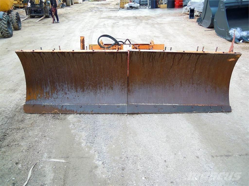  BOMBELLI EFU 28 Lame pentru dezapezire si pluguri