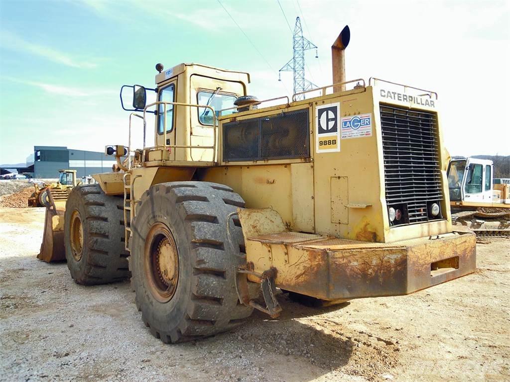 CAT 988B Incarcator pe pneuri