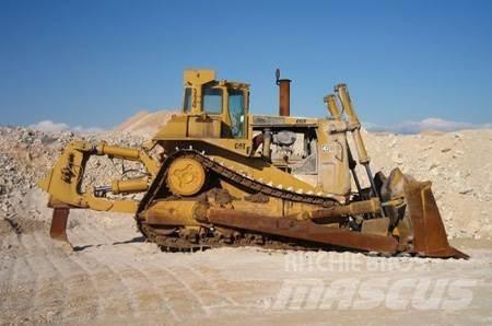 CAT D10 Buldozere pe senile