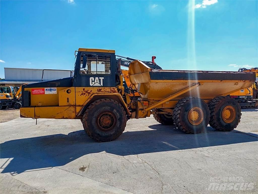 CAT D250E Transportoare articulate