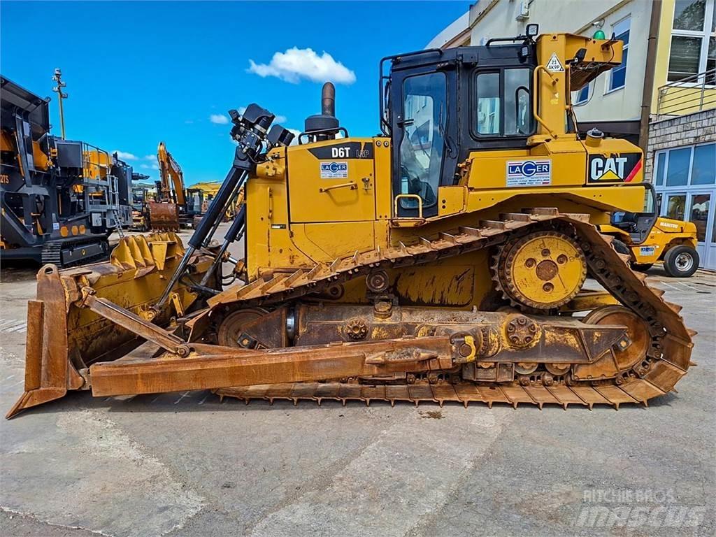 CAT D6T Buldozere pe senile