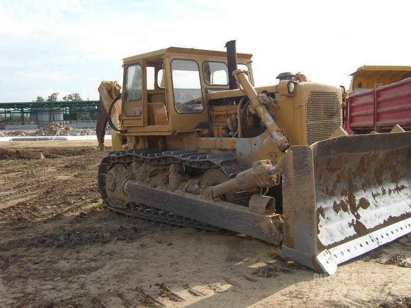 CAT D8H Buldozere pe senile