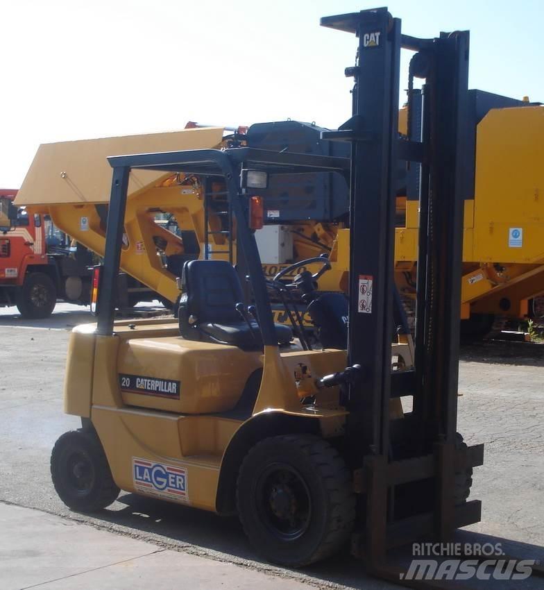 CAT DP20 Stivuitor diesel