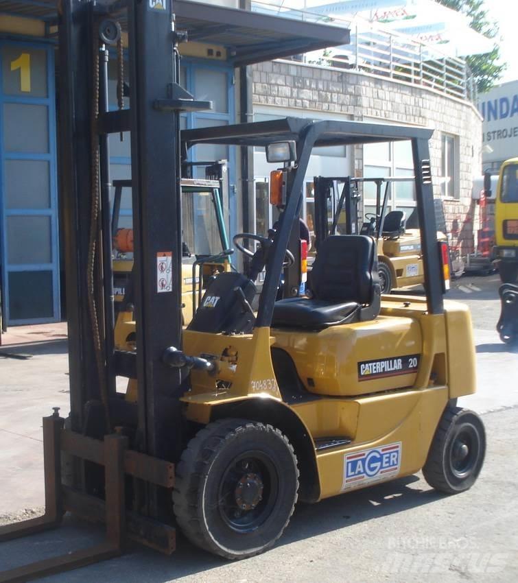 CAT DP20 Stivuitor diesel