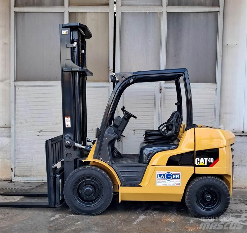 CAT DP40NT Stivuitor diesel