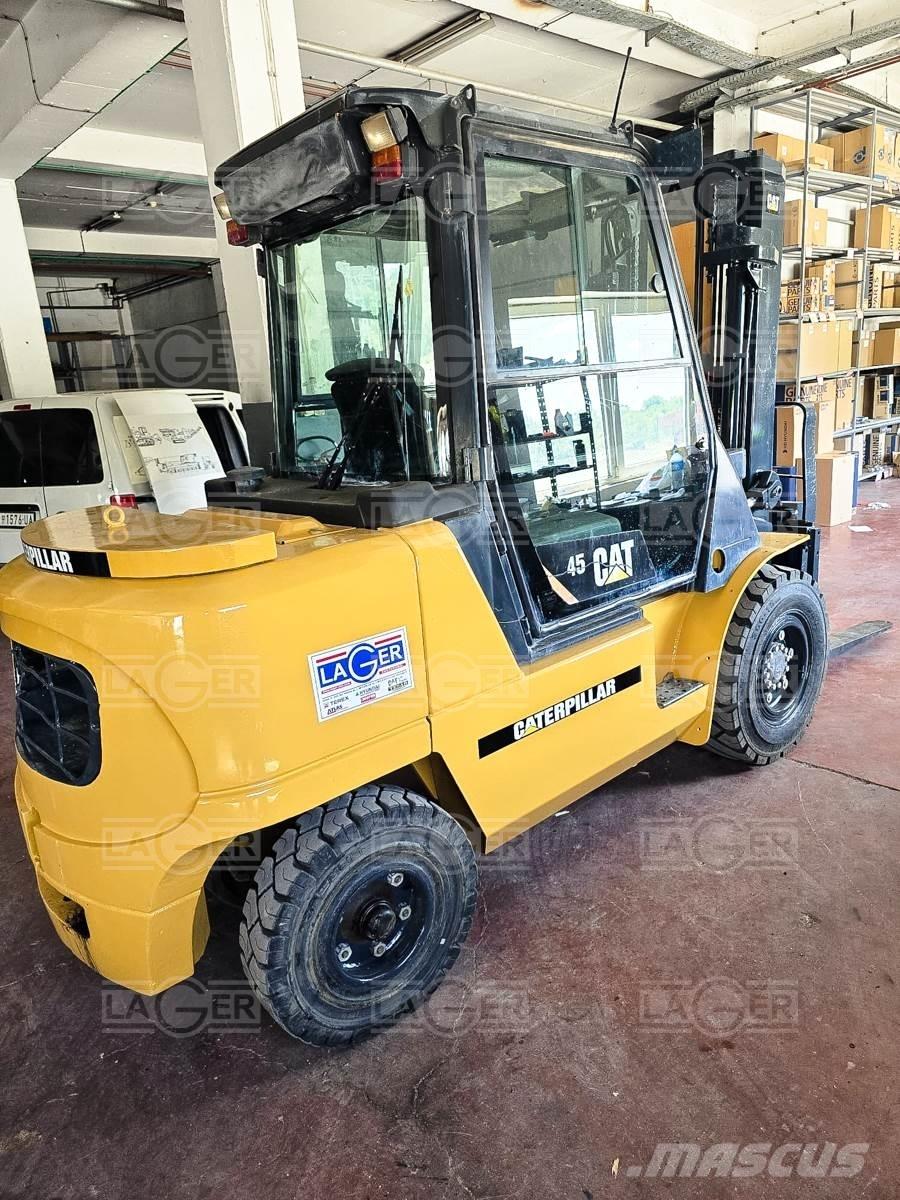 CAT DP45K Stivuitor diesel