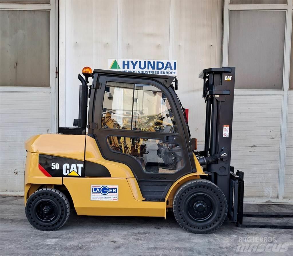 CAT DP50N Stivuitor diesel
