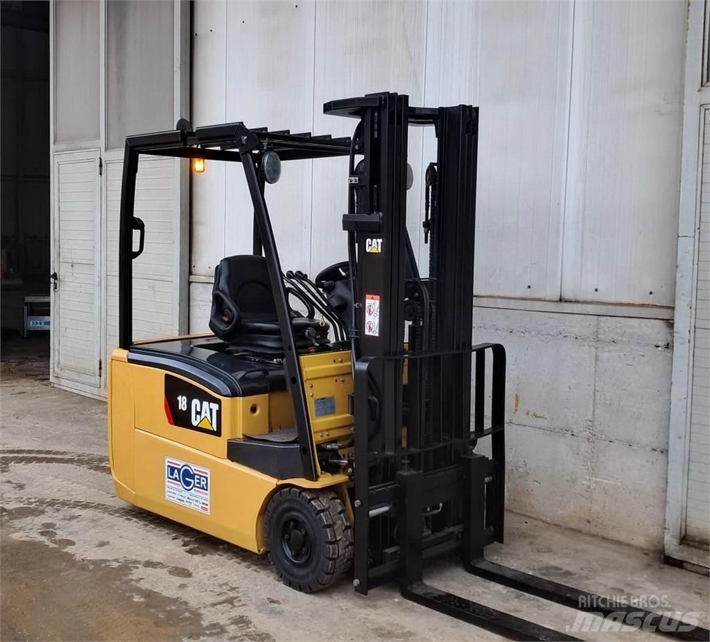 CAT EP18PNT Transpaleta manuala