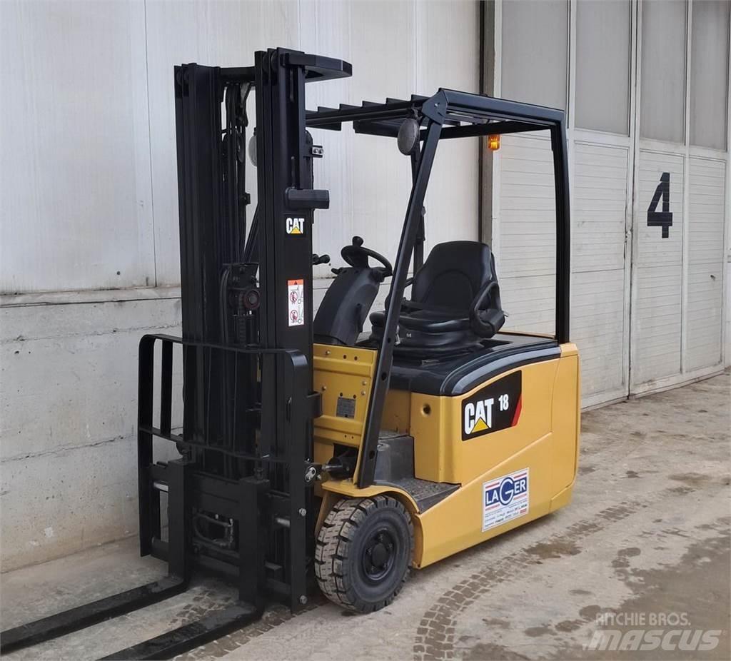 CAT EP18PNT Transpaleta manuala