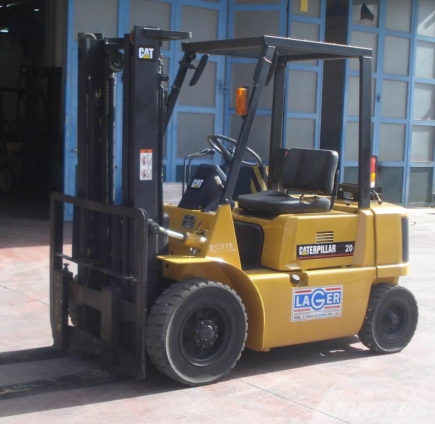 CAT GP20 Stivuitor GPL