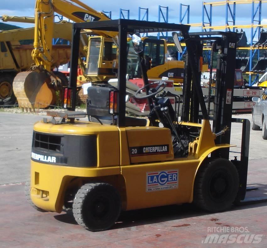 CAT GP20 Stivuitor GPL