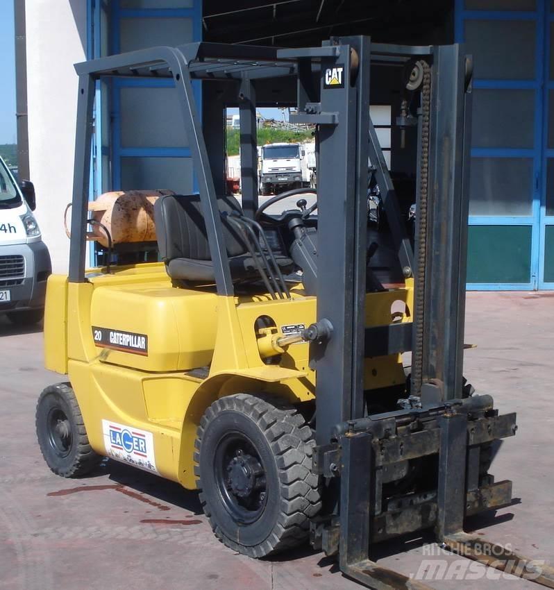 CAT GP20 Stivuitor GPL