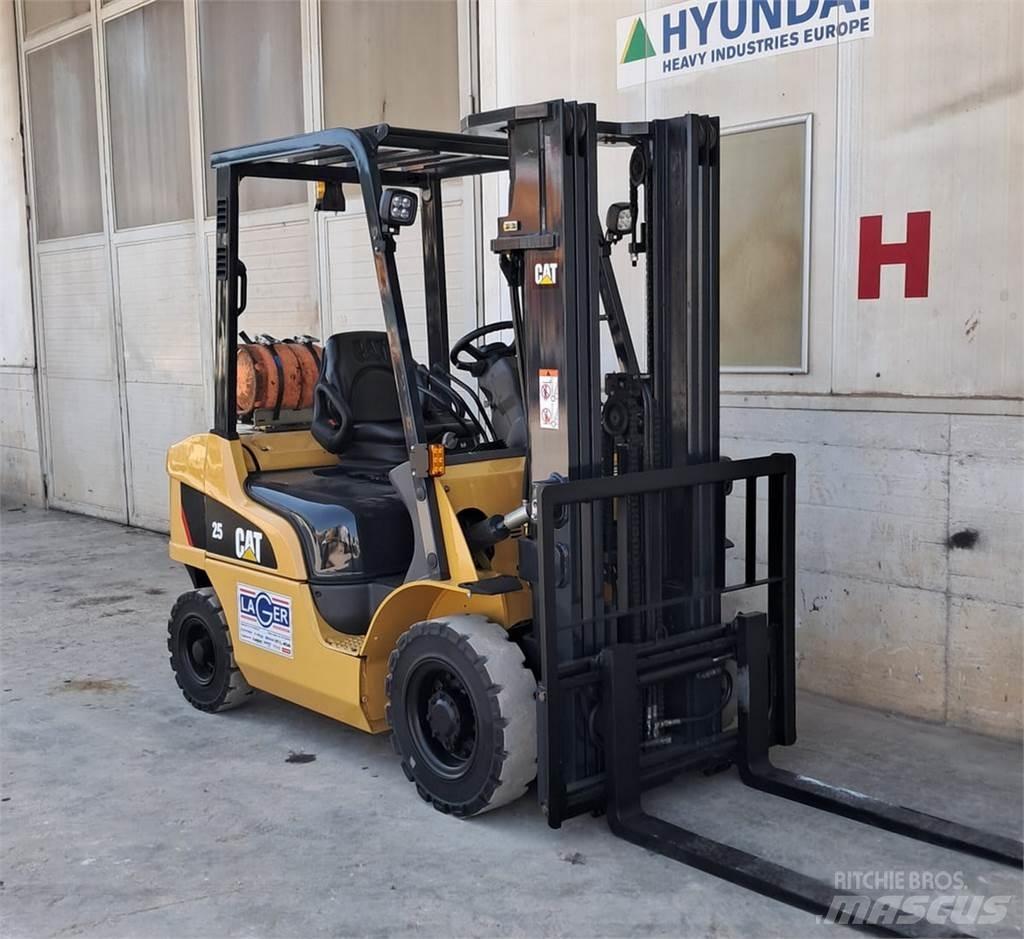 CAT GP25NT Stivuitor GPL