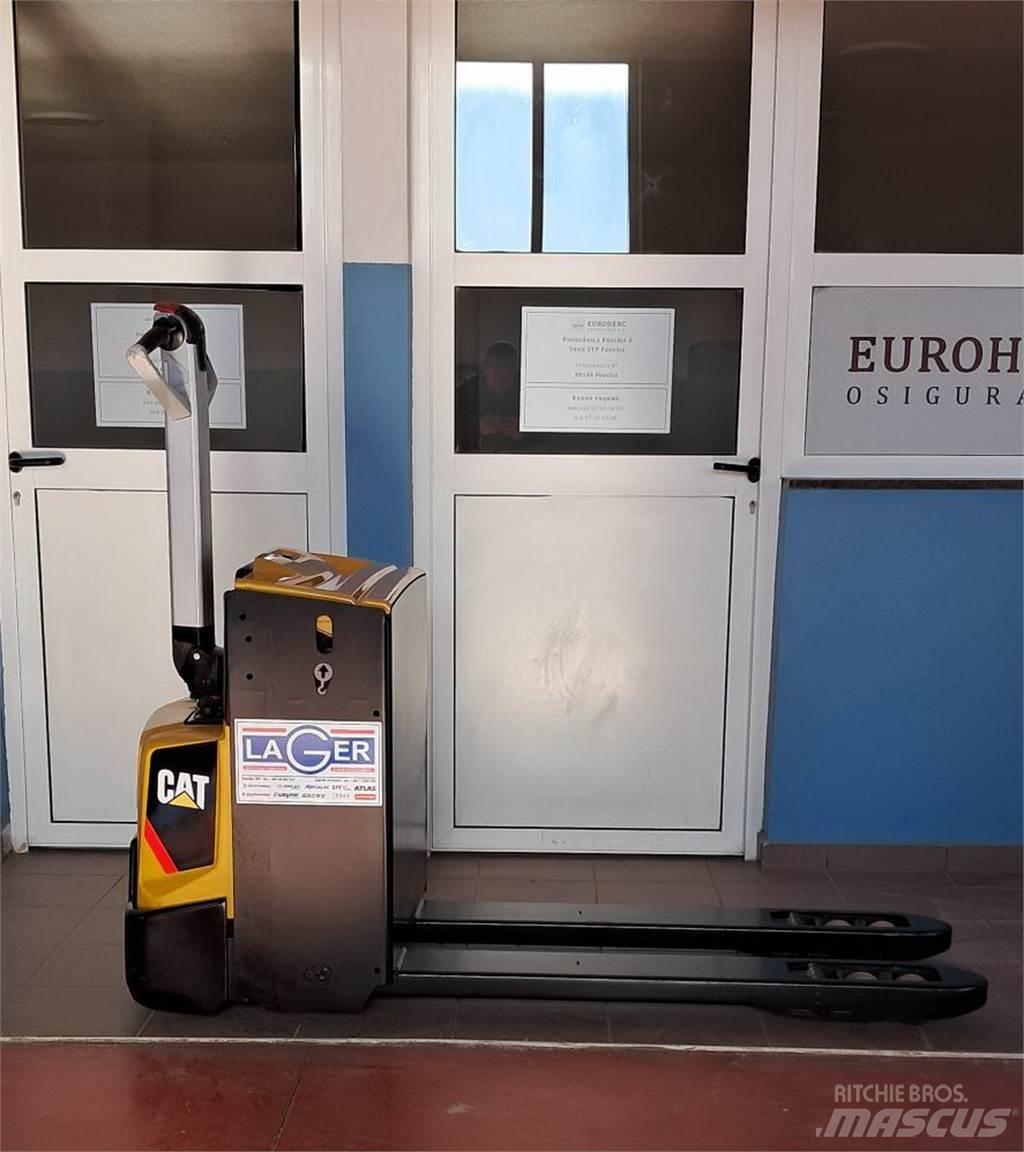CAT NPP20N2 Transpaleta manuala