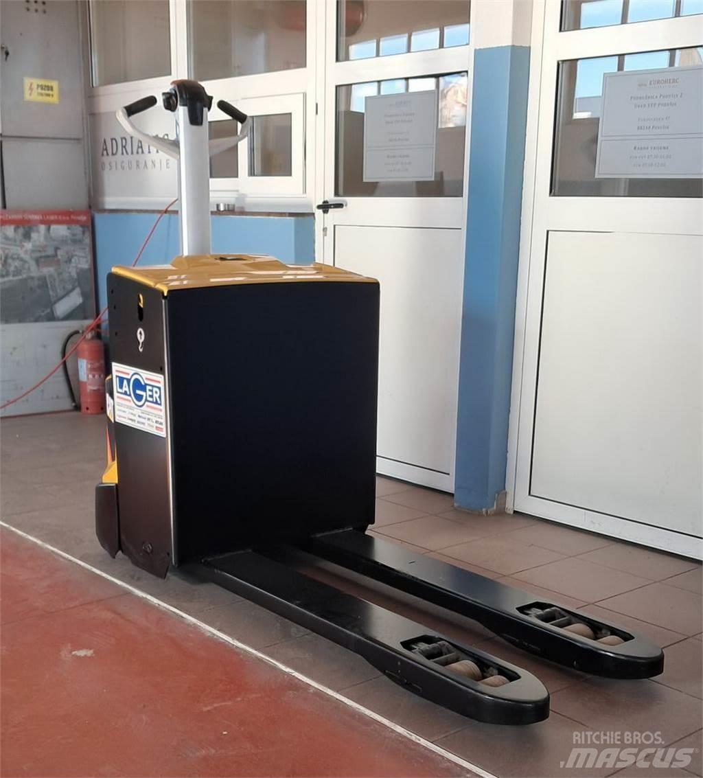 CAT NPP20N2 Transpaleta manuala