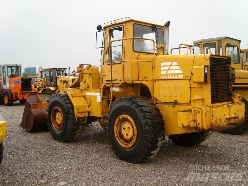 Fiat-Allis 580 FR 15 Incarcator pe pneuri