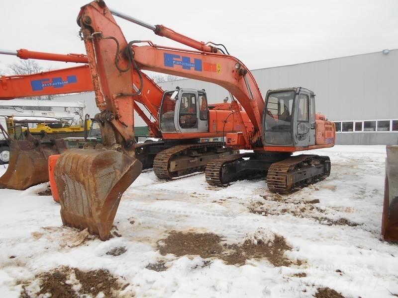 Fiat-Hitachi EX 215 Excavatoare pe șenile
