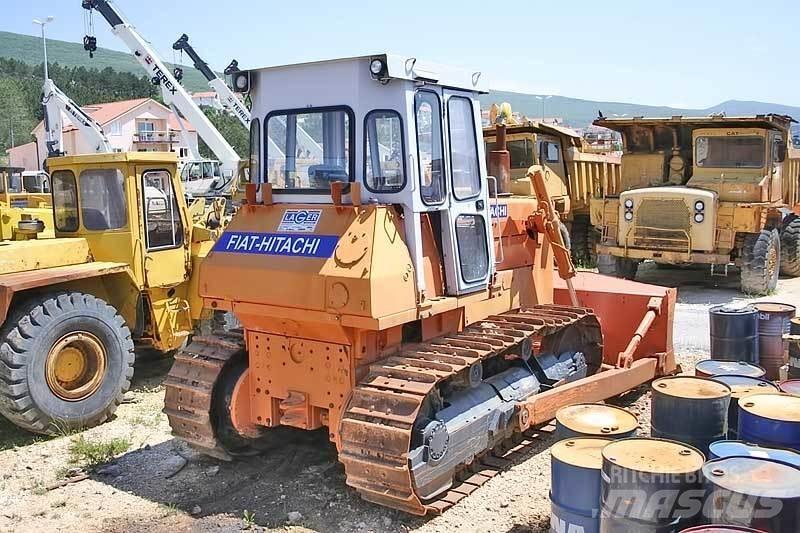 Fiat-Hitachi FD 20 Buldozere pe senile