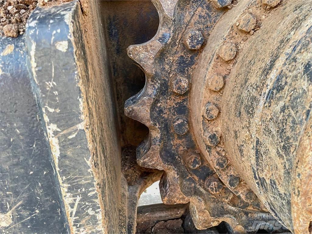 Fiat-Kobelco EX355 Excavatoare pe șenile
