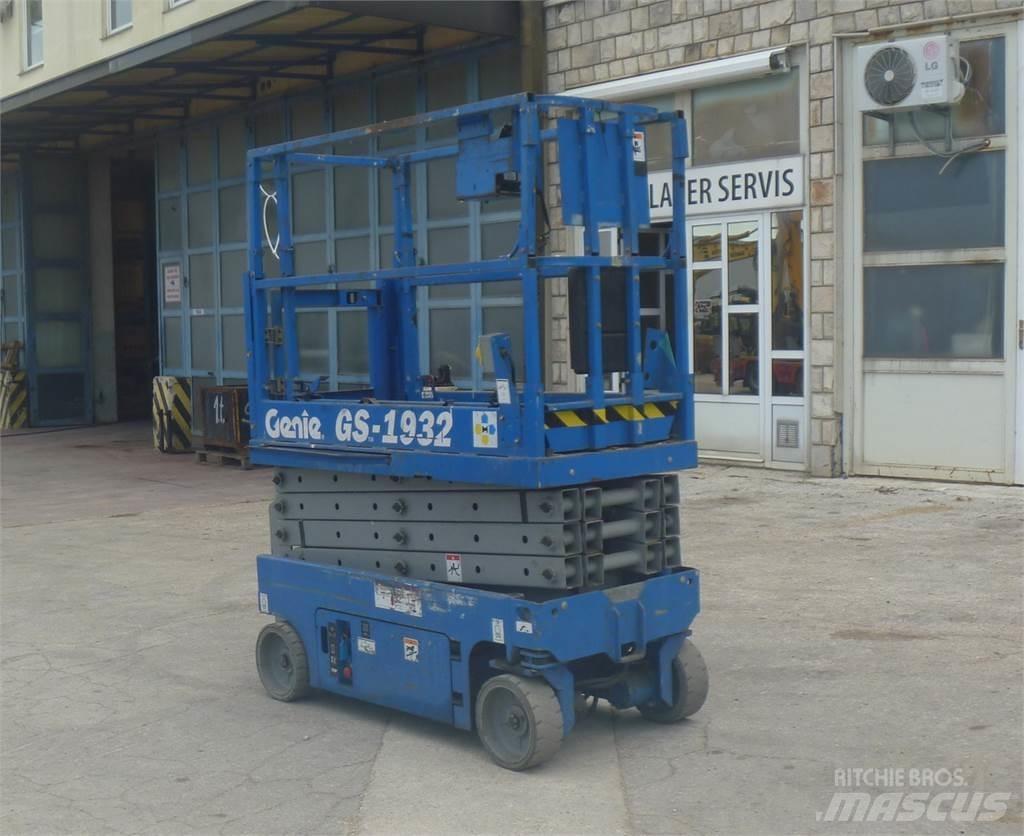Genie GS 1932 Nacele cu brat articulat