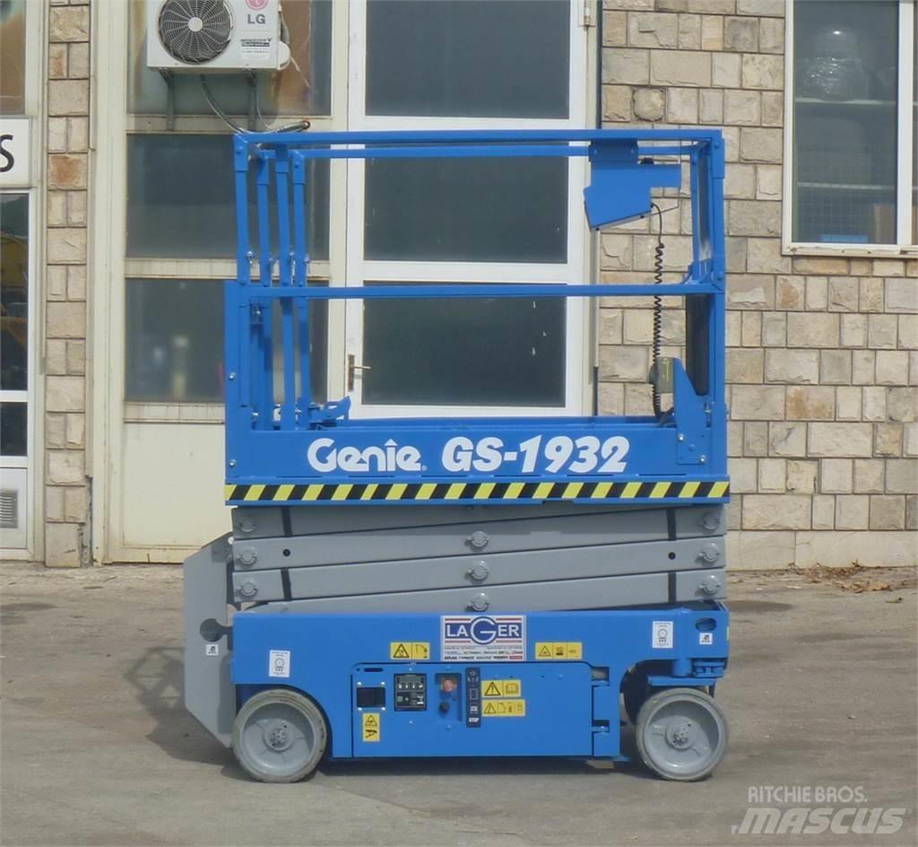 Genie GS1932 Nacele cu brat articulat