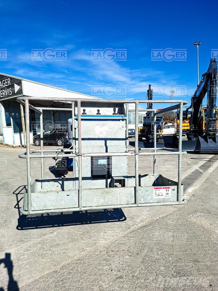 Genie Z-51/30J Nacele cu brat articulat