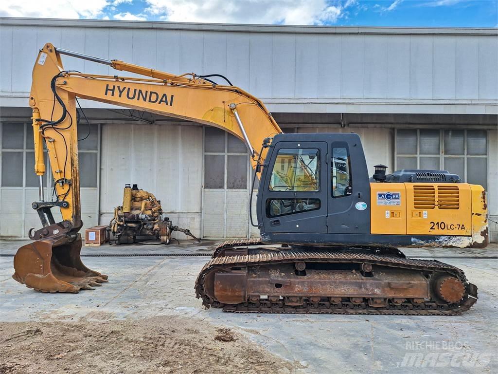 Hyundai 210LC-7A Excavatoare pe șenile
