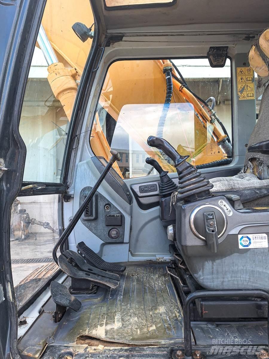 Hyundai 210LC-7A Excavatoare pe șenile
