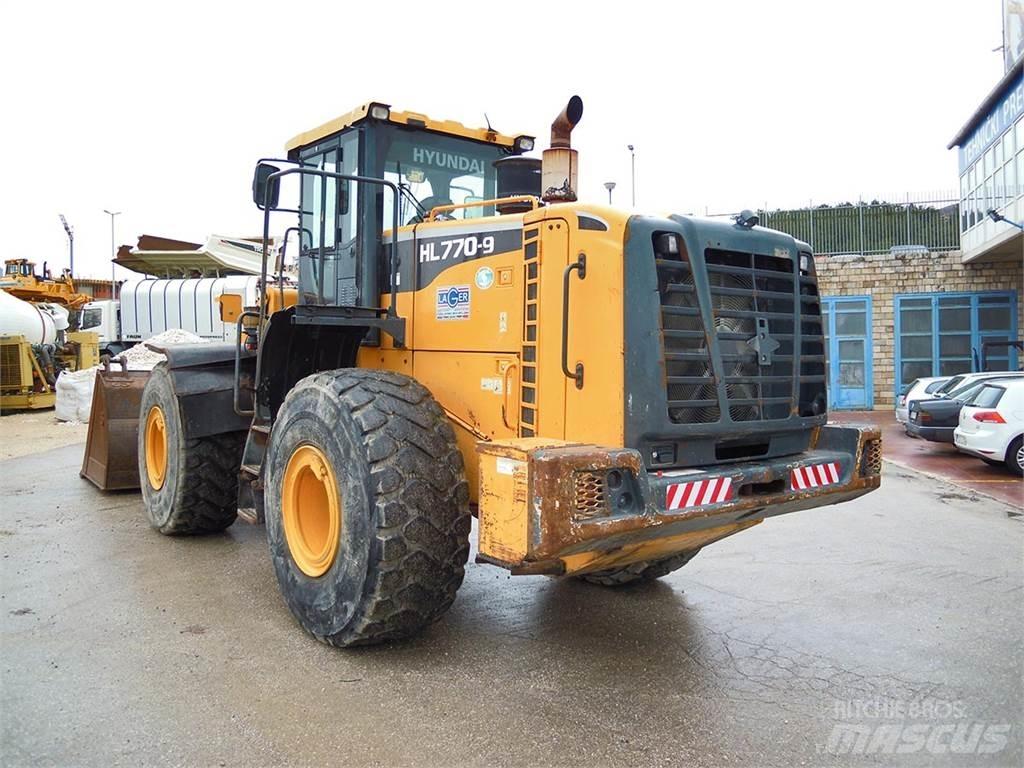 Hyundai HL770-9 Incarcator pe pneuri
