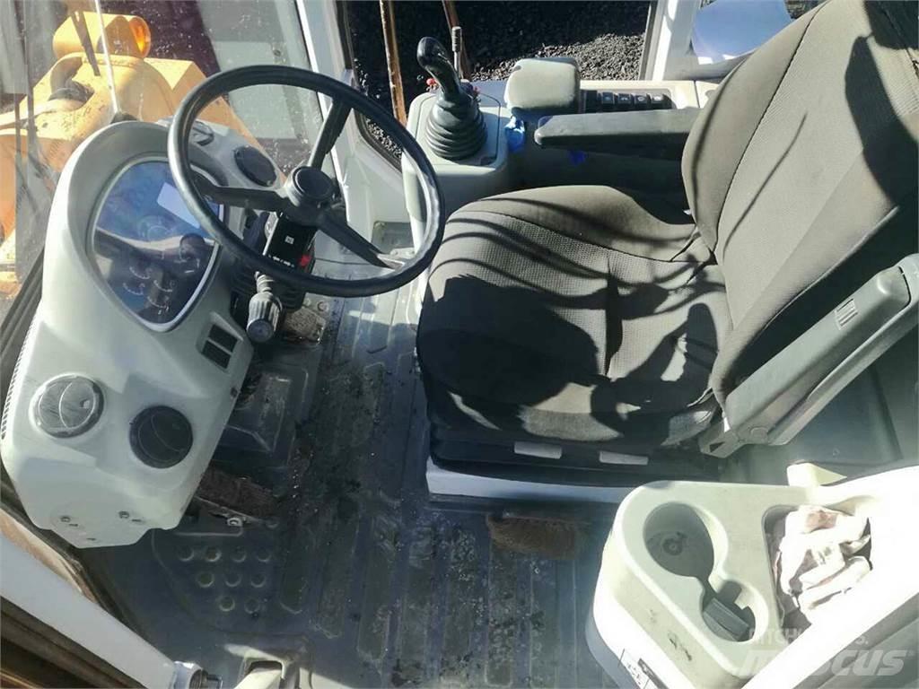 Hyundai HL770XTD-7 Incarcator pe pneuri