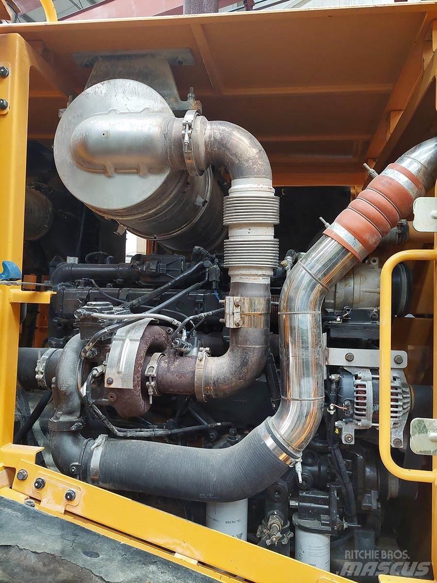 Hyundai HL780-9A Incarcator pe pneuri