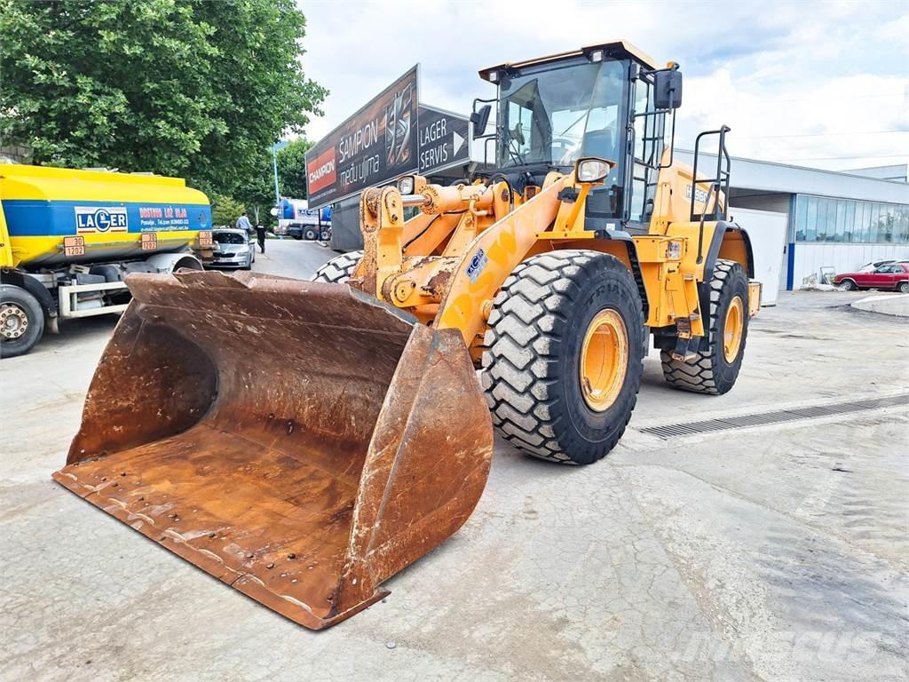 Hyundai HL960 Incarcator pe pneuri