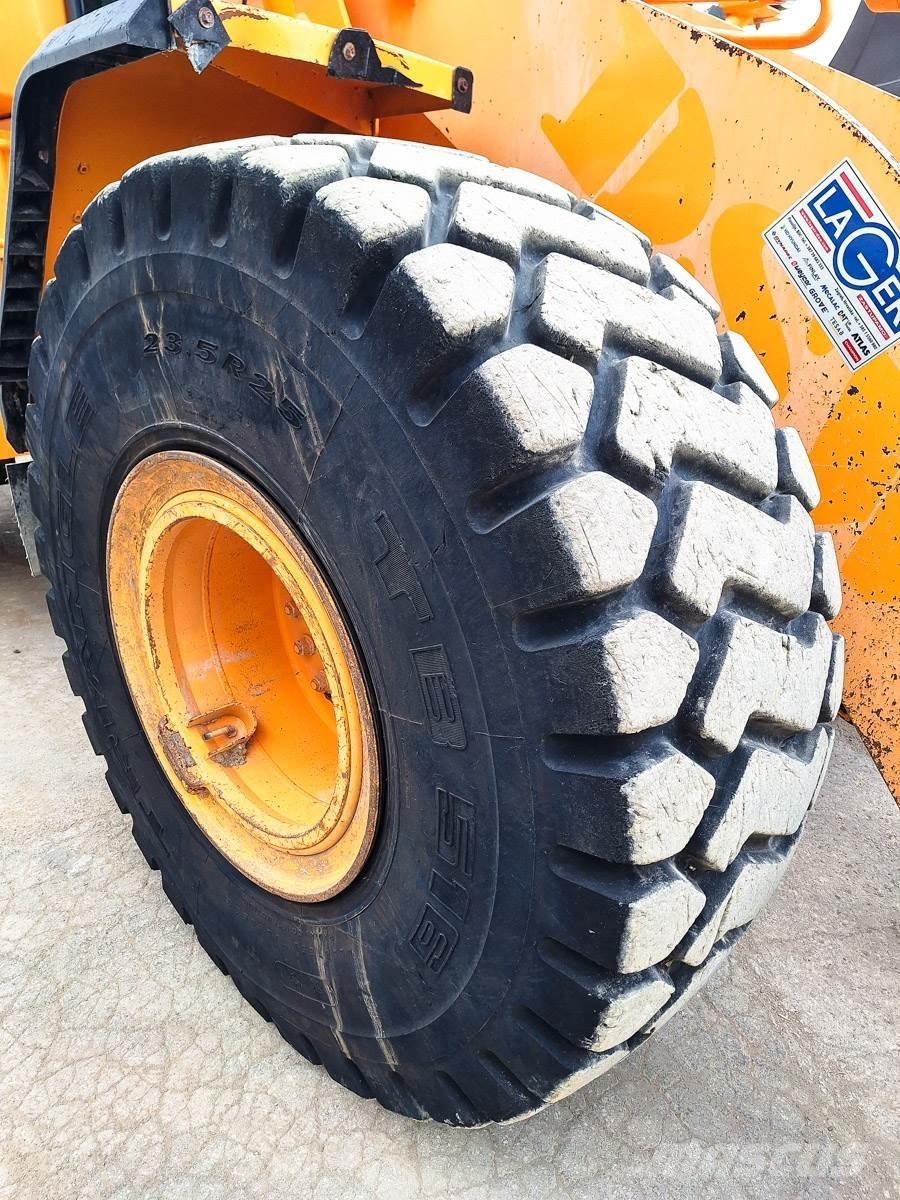 Hyundai HL960 Incarcator pe pneuri