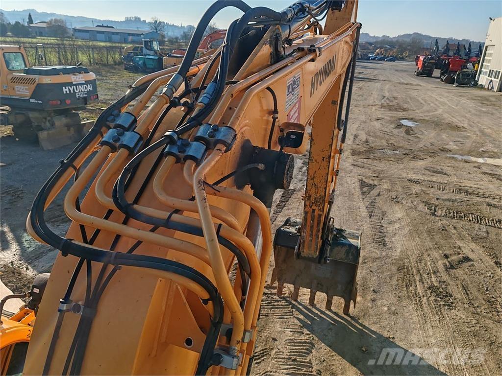 Hyundai HX145LCR Excavatoare pe șenile
